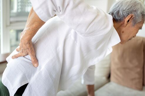 Síntomas de la osteoartritis de cadera en hombres.